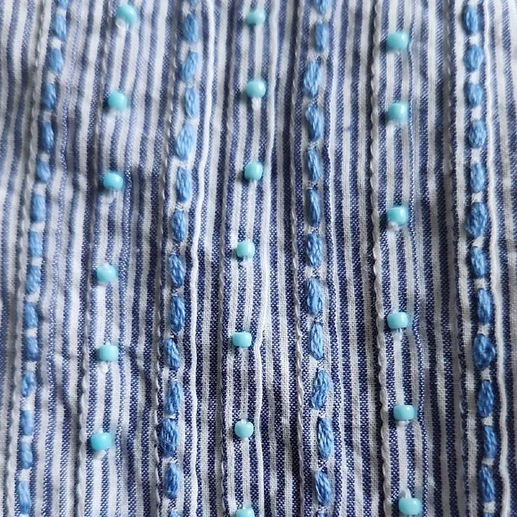 Talbots Blue Sleeveless Pleated Blouse with Bib Collar - Picture 8 of 8